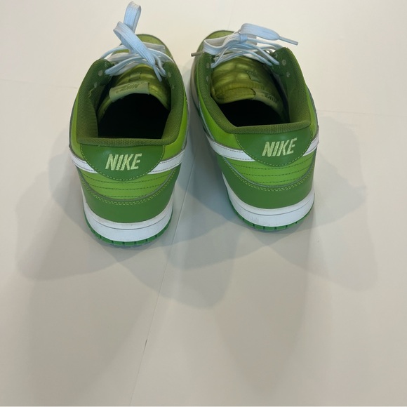 Nike Dunk Low “Chlorophyll” 2022 Release Date - Picture 4 of 11